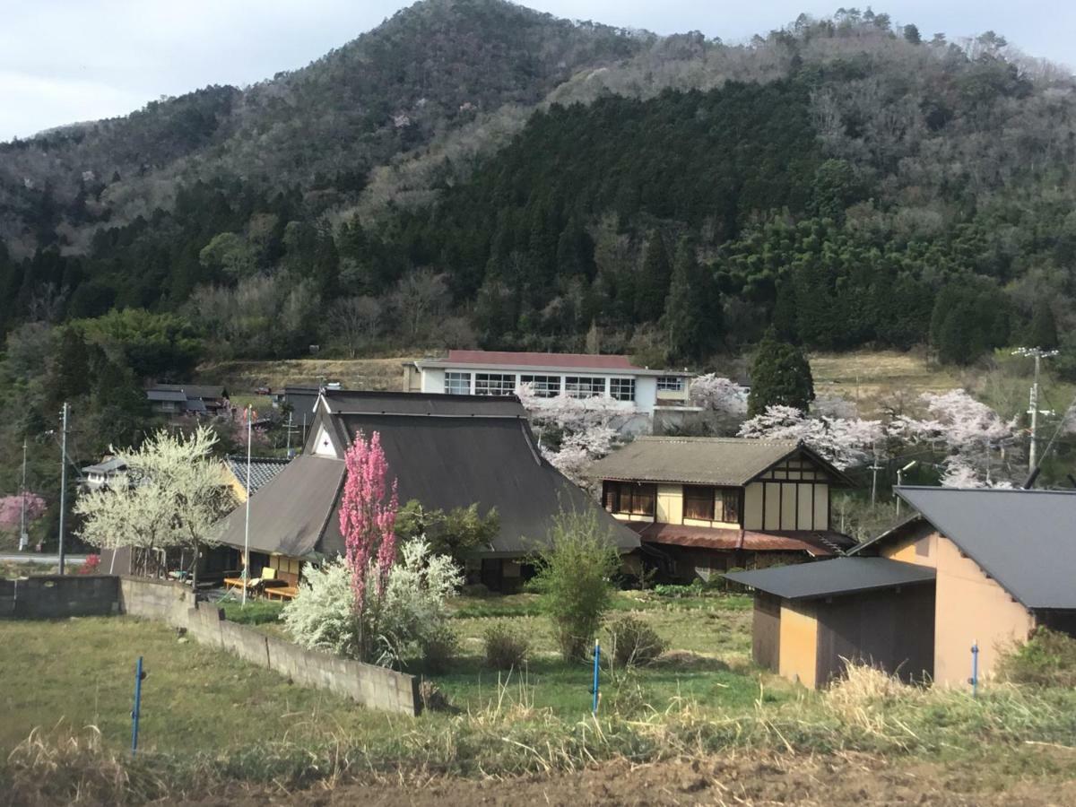 古民家の宿 ふるま家 Furumaya House Gastronomic Farmstay In Deep Kyoto Fukuchiyama Bagian luar foto